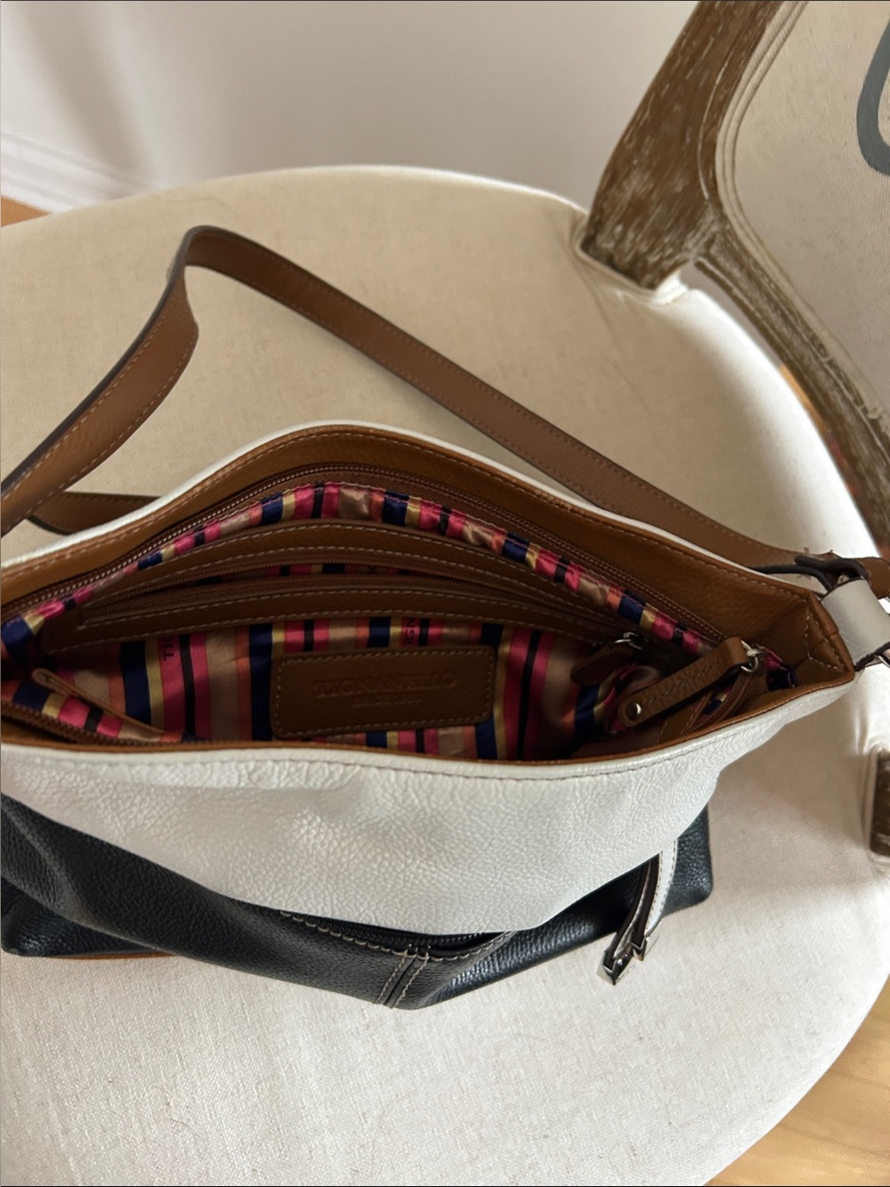 Two-Tone Black & White Leather Crossbody Bag - Picture 2 of 13